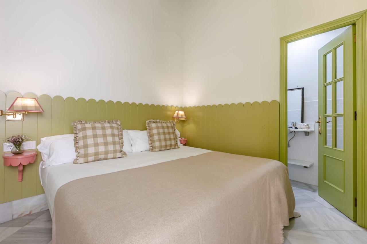 Nuea Giralda Hotel Sevilla Kültér fotó