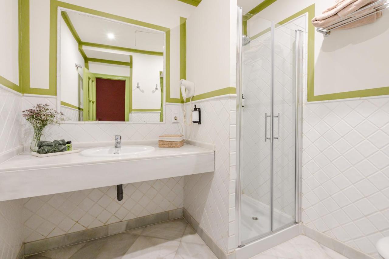 Nuea Giralda Hotel Sevilla Kültér fotó