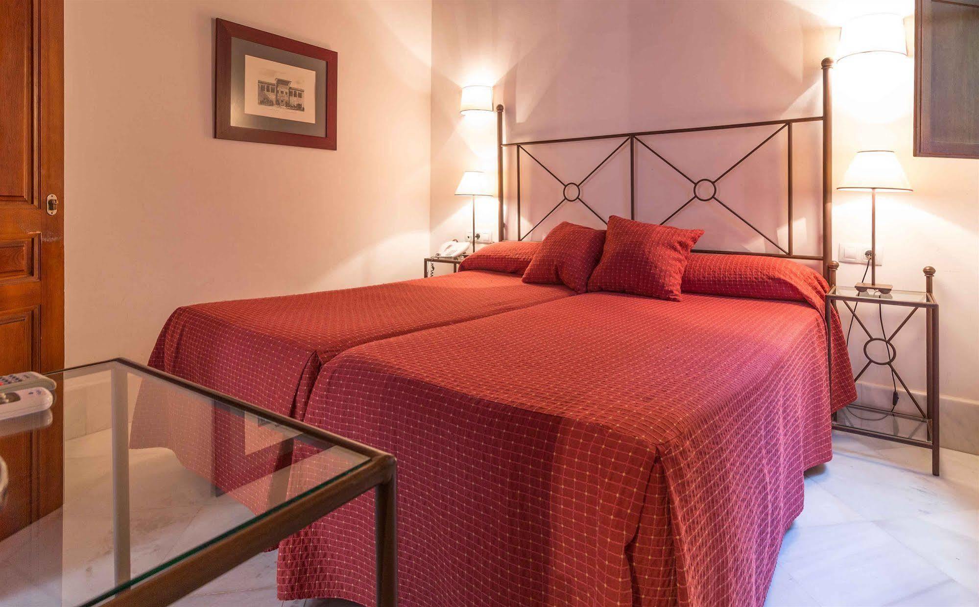 Nuea Giralda Hotel Sevilla Kültér fotó